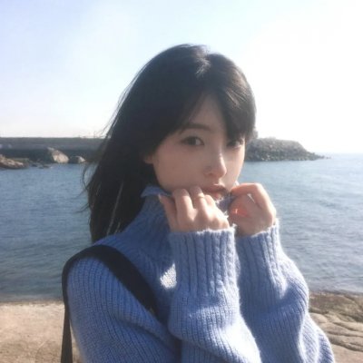 泥娃娃海报